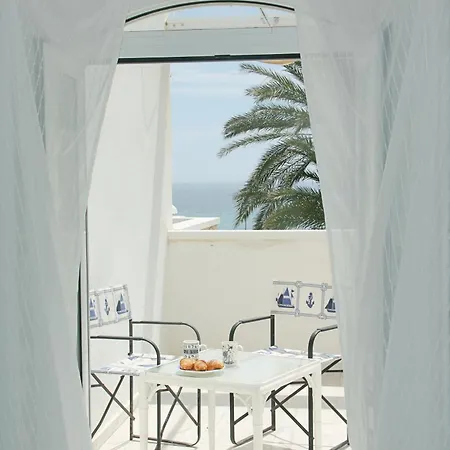 아파트 Duquesa Beach, Sea View, Pool, Wifi